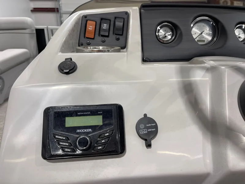 Slide: The Image of Bennington 18 SLSP 2023 - 10