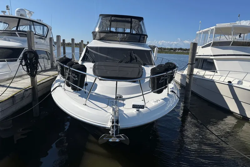 Slide: The Image of Sea Ray 510 Fly 2017 - 1