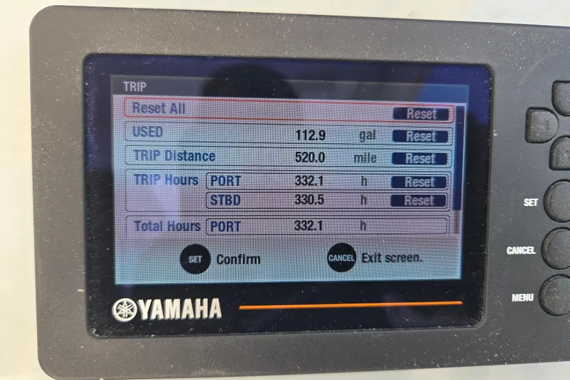 Slide: The Image of Yamaha display showing trip data on 2023 Pursuit DC 266 Dual Console boat. - 22