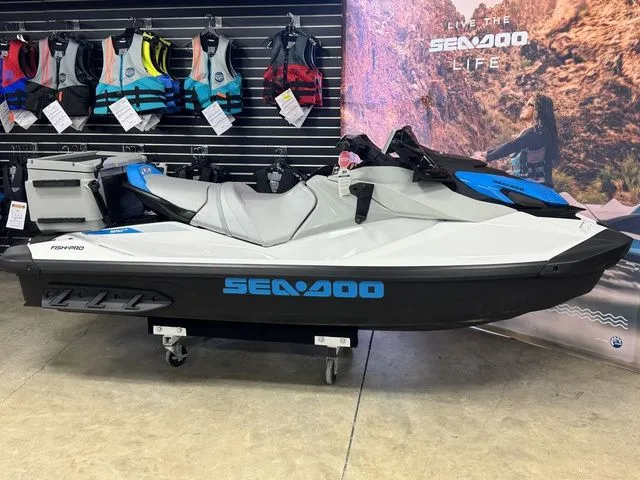 Slide: The Image of Sea-Doo FISH PRO 2025 - 8