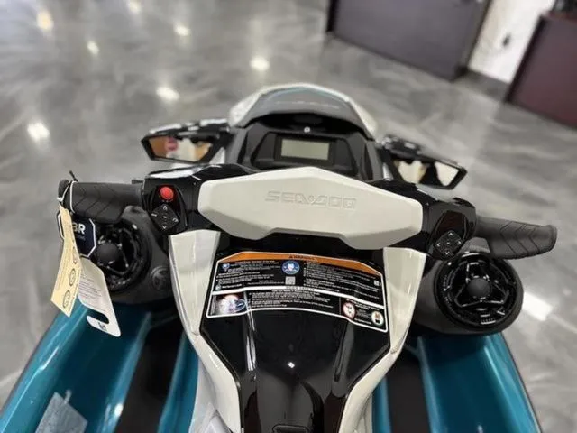 Slide: The Image of Sea-Doo GTI 2025 - 10