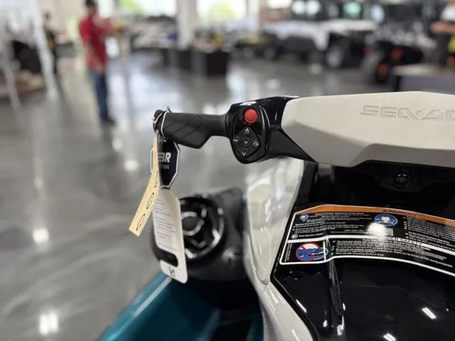 Slide: The Image of Sea-Doo GTI 2025 - 9