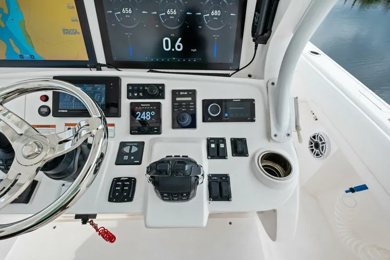 Slide: The Image of 2020 Intrepid 400 CC - Helm and Electronics - 9