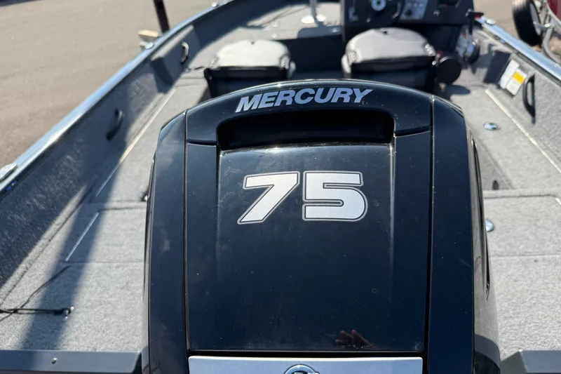 Slide: The Image of 2022 Tracker PGV16SC boat with Mercury 75 horsepower engine, interior view. - 8