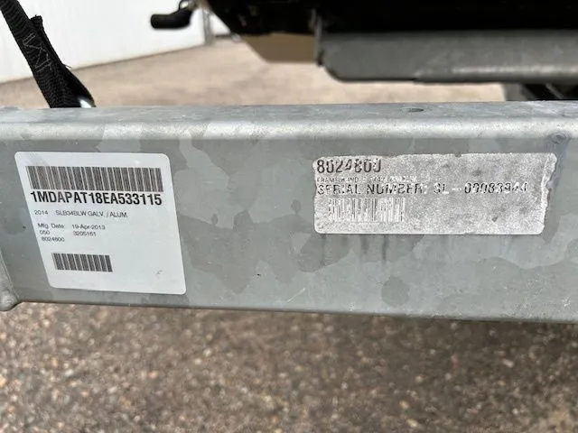 Slide: The Image of Grady-White Fisherman 180 2013 - 6