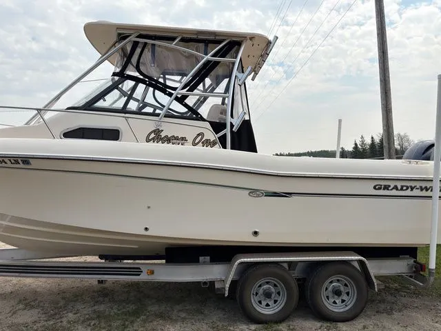 Slide: The Image of Grady-White Gulfstream 232 2017 - 11