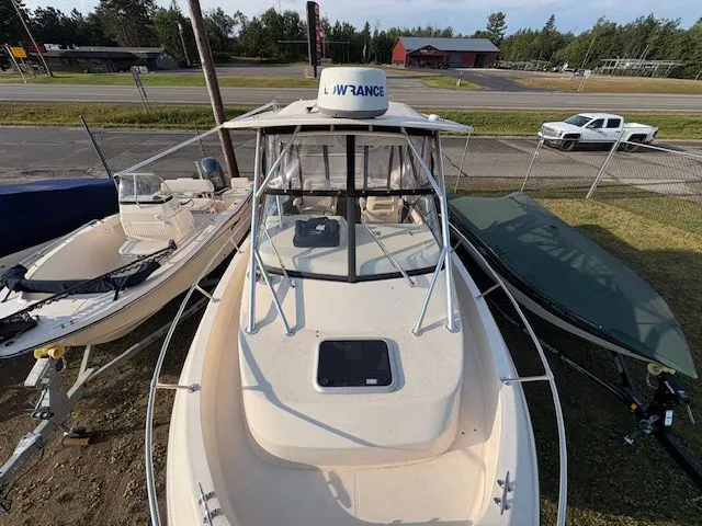 Slide: The Image of Grady-White Gulfstream 232 2017 - 30