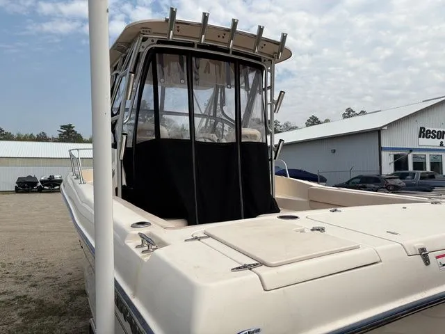 Slide: The Image of Grady-White Gulfstream 232 2017 - 5