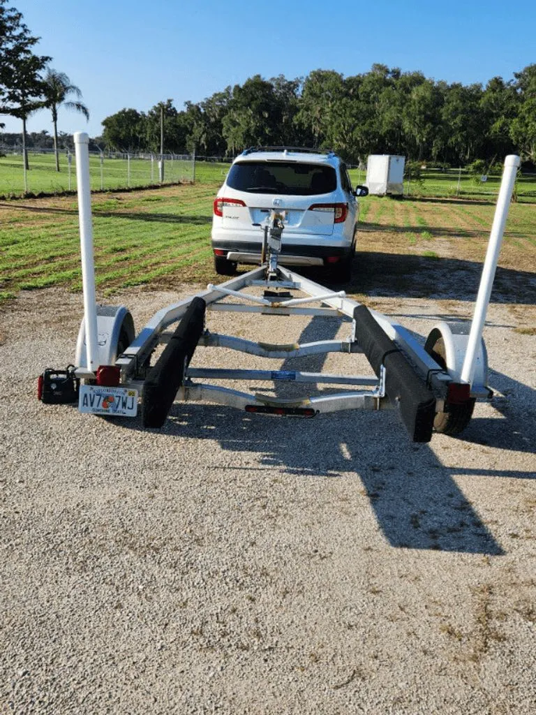 Slide: The Image of Key West 1720 Center Console 2000 - 5