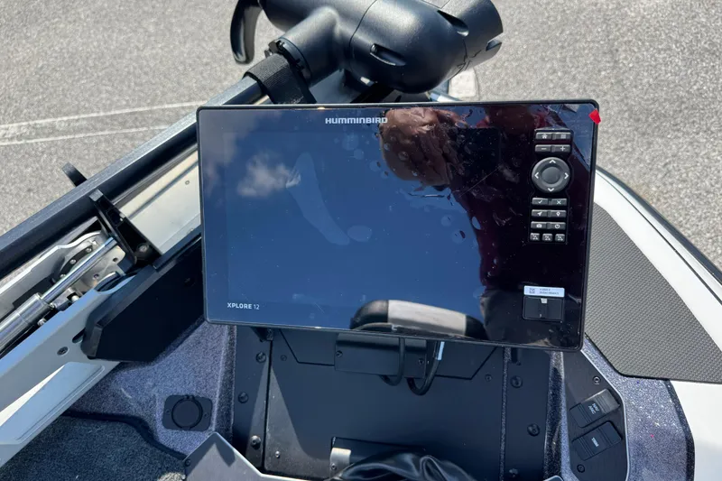 Slide: The Image of Humminbird Xplore 12 fishfinder on 2026 Skeeter FXR20 FLEX boat dashboard. - 17