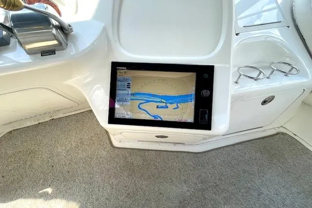 Slide: The Image of Navigation system on 2001 Sea Ray 420 Aft Cabin yacht dashboard. - 14