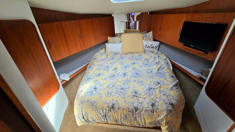 Slide: The Image of Ocean Yachts 48 Super Sport 1995 - 13