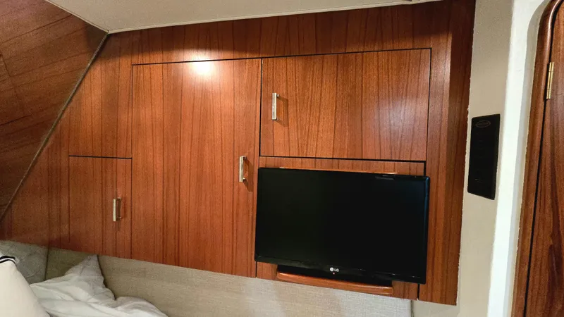 Slide: The Image of Ocean Yachts 48 Super Sport 1995 - 32