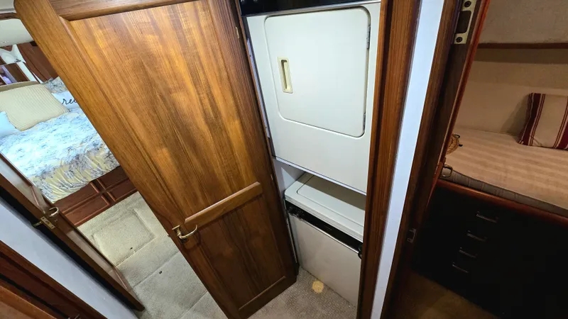 Slide: The Image of Ocean Yachts 48 Super Sport 1995 - 34