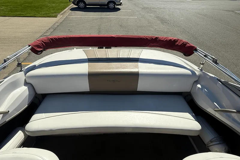 Slide: The Image of Four Winns 190 Horizon 2008 - 3