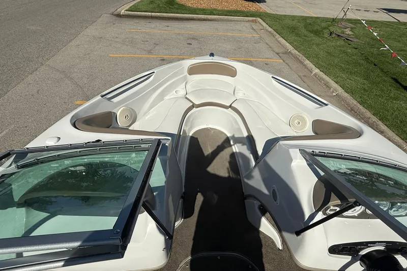 Slide: The Image of Four Winns 190 Horizon 2008 - 6