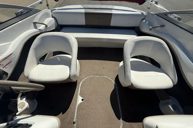 Slide: The Image of Four Winns 190 Horizon 2008 - 8