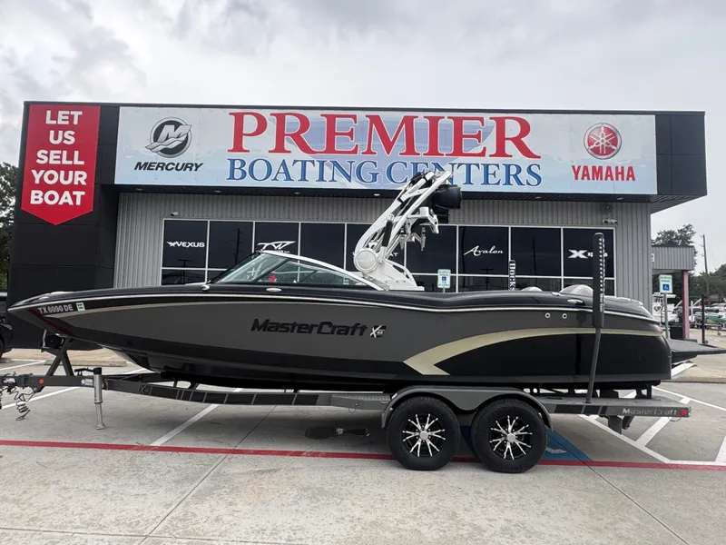 Slide: The Image of MasterCraft X46 2015 - 5