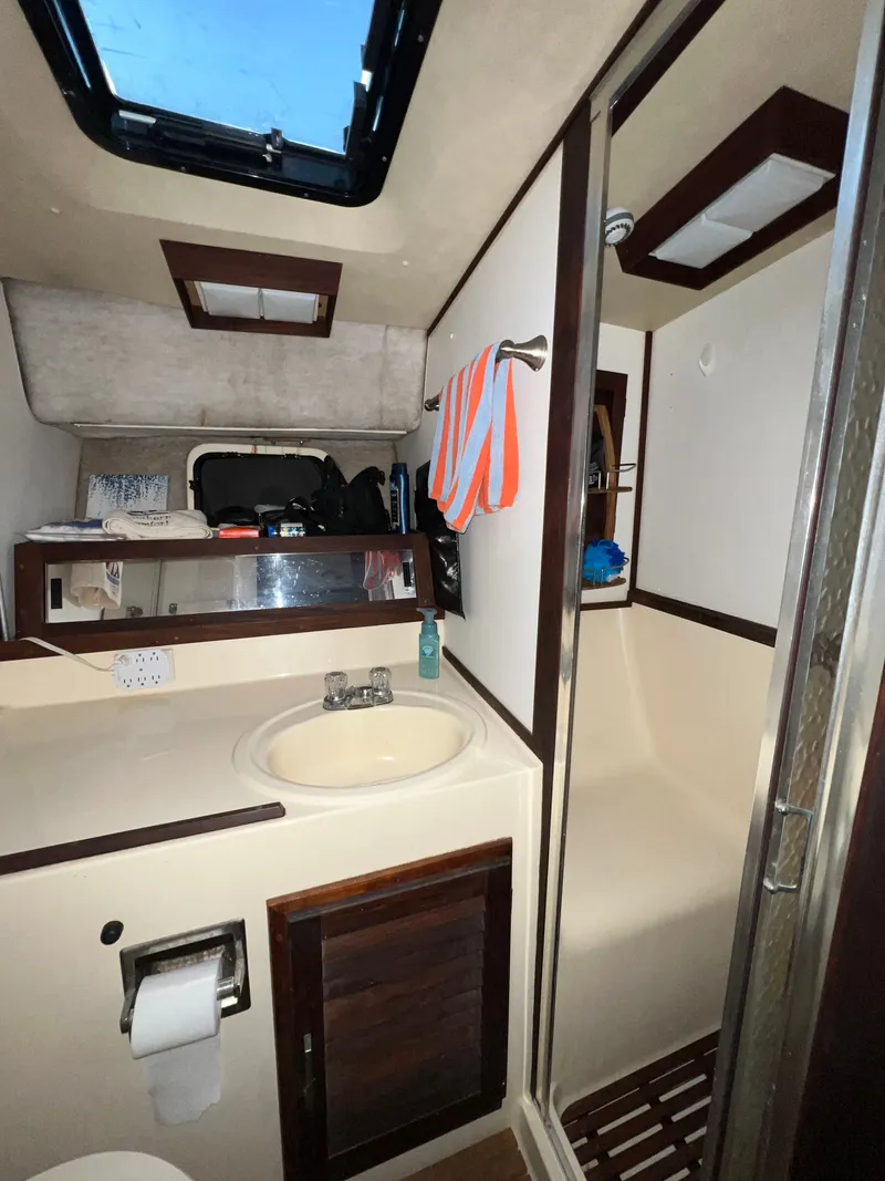 Slide: The Image of Silverton 37 Convertible 1981 - 25