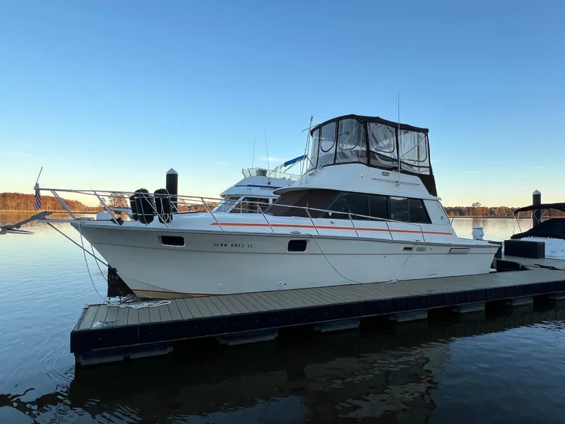 Slide: The Image of Silverton 37 Convertible 1981 - 3