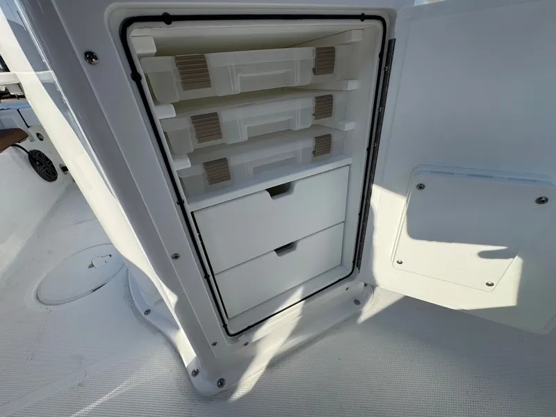 Slide: The Image of Sea Hunt BX 22 2026 - 12