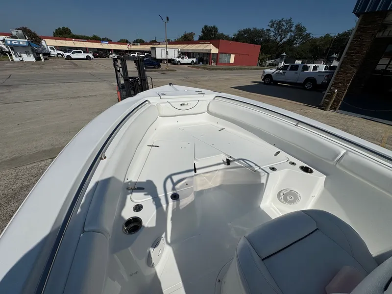 Slide: The Image of Sea Hunt Ultra 211 2015 - 12