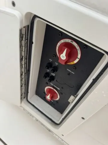 Slide: The Image of Cobia 240 Center Console 2019 - 14