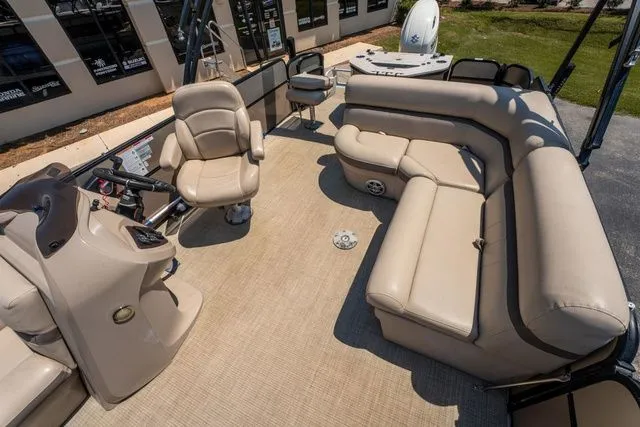 Slide: The Image of South Bay 224FCR 2.75 2019 - 12