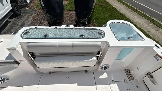 Slide: The Image of Sea Fox 328 Commander 2024 - 9