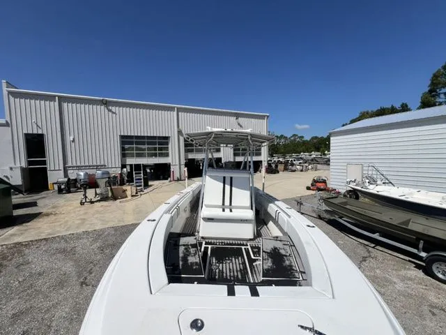 Slide: The Image of Contender 28 Sport 2015 - 10