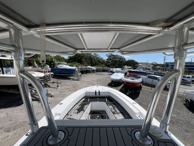 Slide: The Image of Contender 28 Sport 2015 - 15