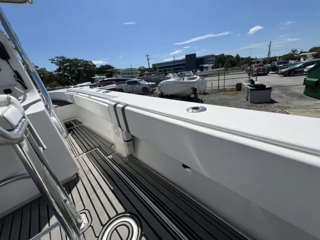 Slide: The Image of Contender 28 Sport 2015 - 17