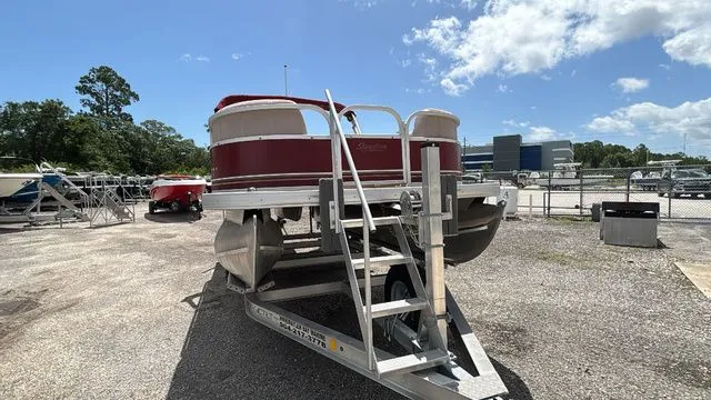 Slide: The Image of Sun Tracker Party Barge 20 DLX 2014 - 11