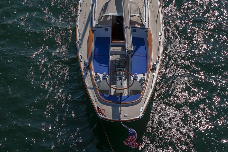 Slide: The Image of Aerial view of 2006 Morris M36 Daysailer on shimmering water. - 11