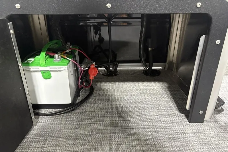 Slide: The Image of 2026 Sun Tracker SportFish 20 DLX boat seat, gray upholstery, modern design. - 23