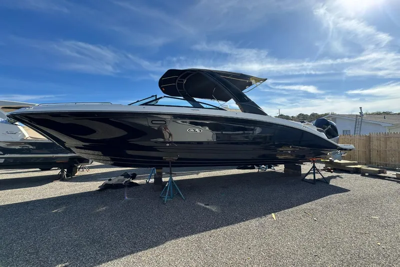 Slide: The Image of Sea Ray SDX 290 Outboard 2026 - 2