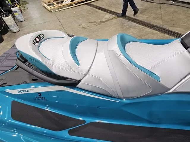 Slide: The Image of Sea-Doo GTX 2026 - 9