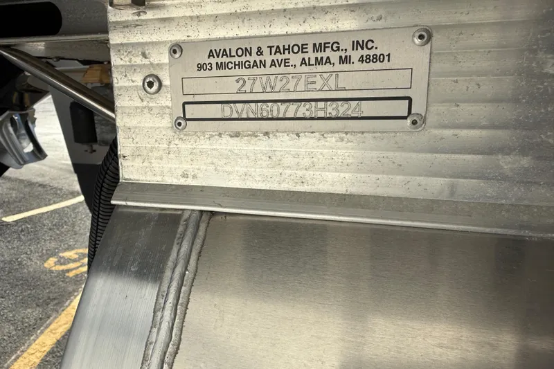 Slide: The Image of Avalon 2785 Excalibur LTD boat identification plate, showcasing manufacturing details. - 34