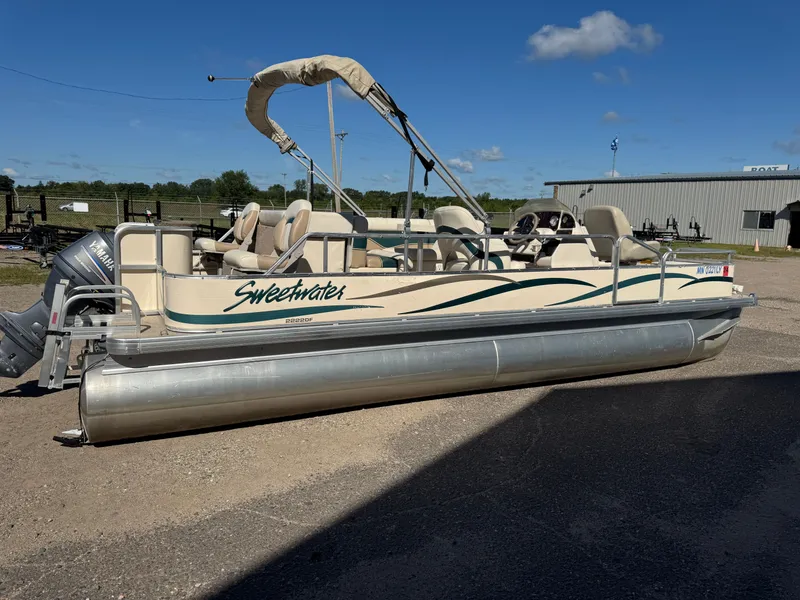 Slide: The Image of Sweetwater 2222 DF Pontoon 2004 - 21