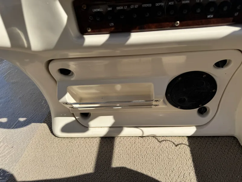 Slide: The Image of Sweetwater 2222 DF Pontoon 2004 - 30