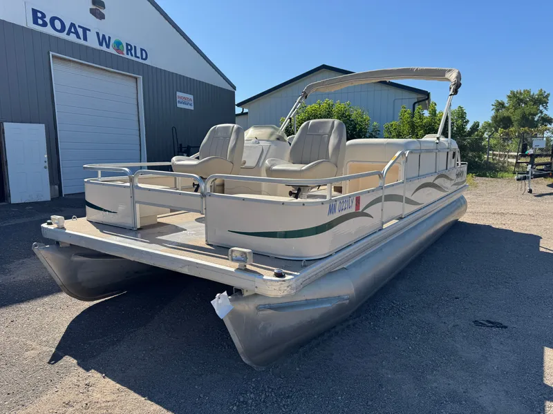 Slide: The Image of Sweetwater 2222 DF Pontoon 2004 - 57