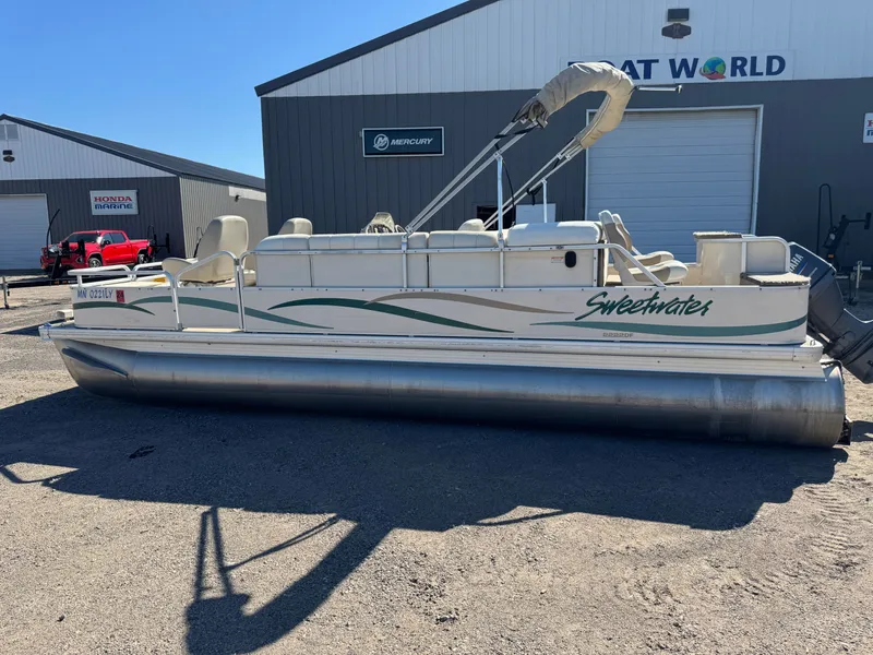 Slide: The Image of Sweetwater 2222 DF Pontoon 2004 - 59