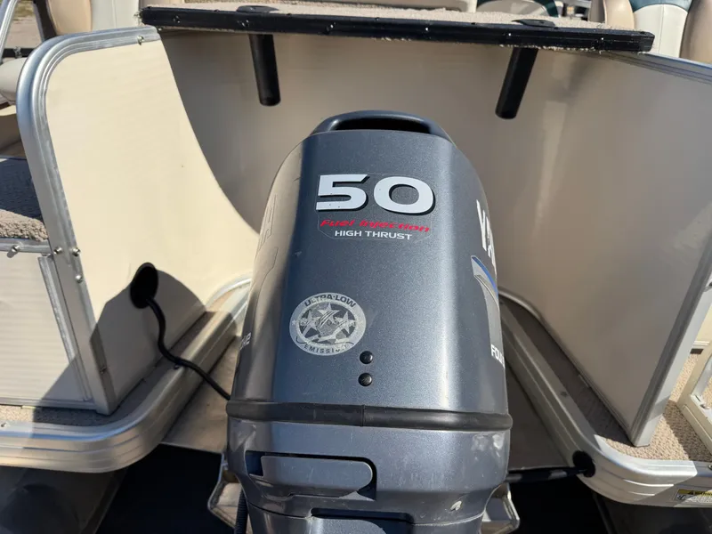 Slide: The Image of Sweetwater 2222 DF Pontoon 2004 - 65