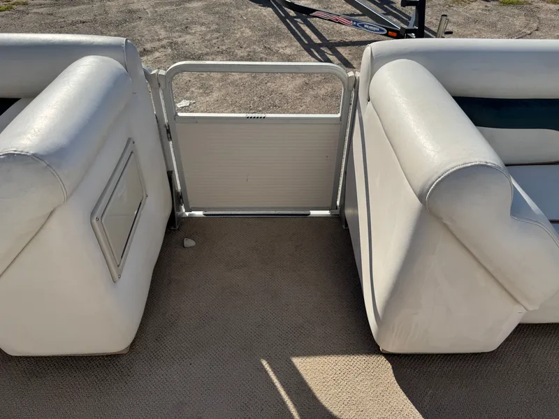 Slide: The Image of Premier 225 SunSation Pontoon 2007 - 19