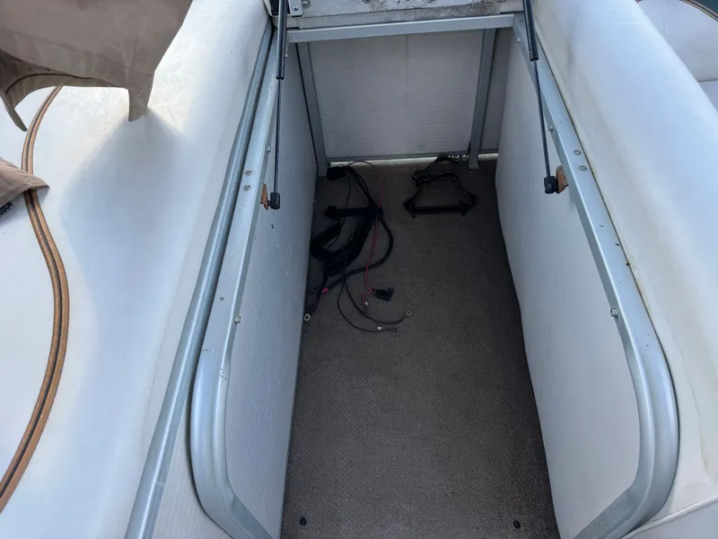 Slide: The Image of Premier 225 SunSation Pontoon 2007 - 46