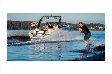 Slide: The Image of Bayliner H22 2023 - 6