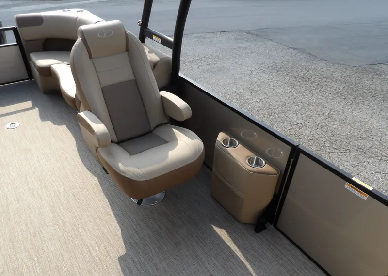 Slide: The Image of Veranda Relax 22 RC Tower 2026 - 4