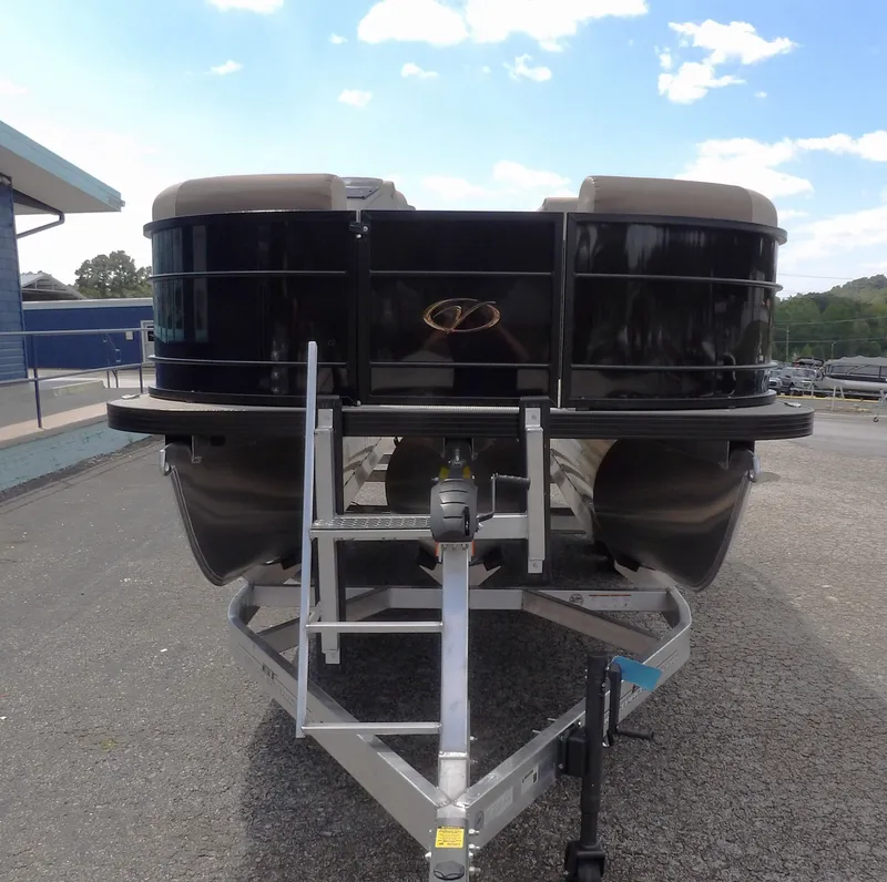 Slide: The Image of Veranda VR22RC 2026 - 5