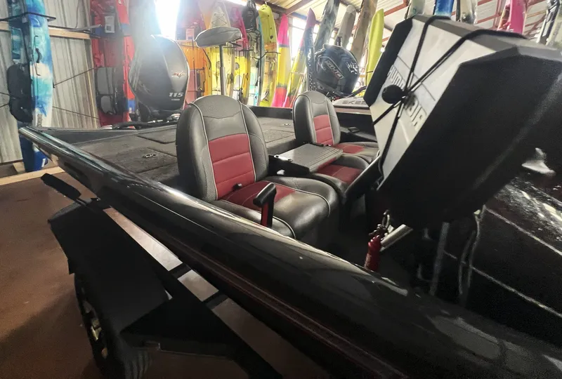 Slide: The Image of Ranger RT188 2017 - 3