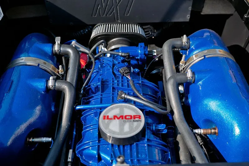 Slide: The Image of MasterCraft NXT20 2023 - 16